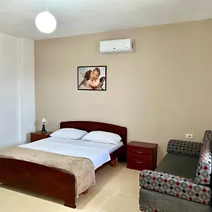  Aparthotel Tomi